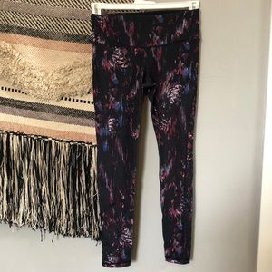 NEVER WORN Victoria’s Secret sport leggings